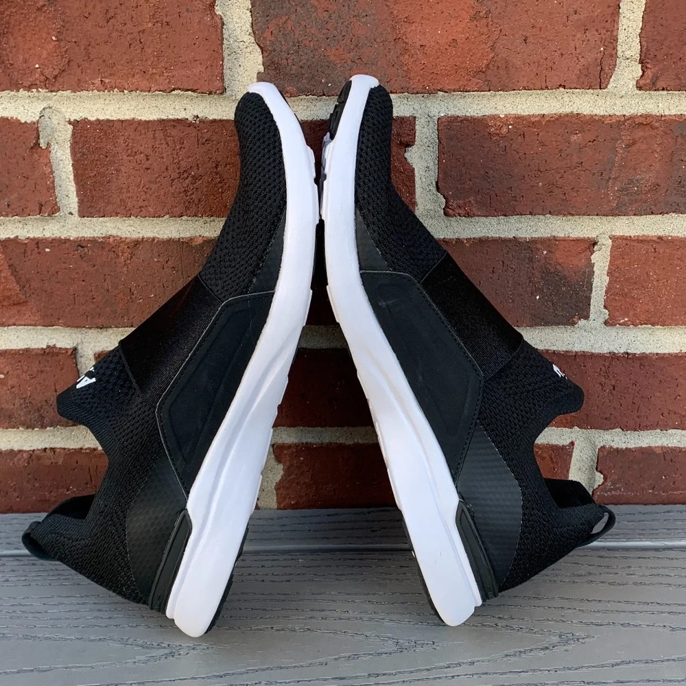 APL TechLoom Bliss Knit Running Shoe